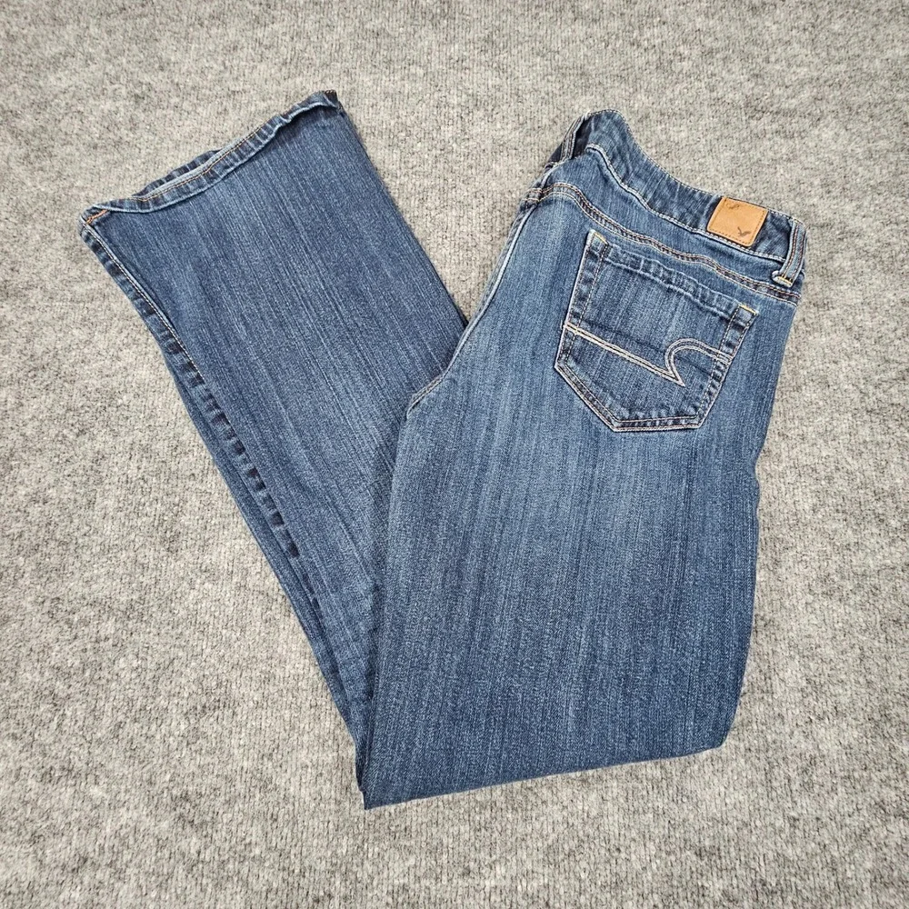 American Eagle Favorite Boyfriend Jeans Womens 12 Medium Wash Stretch Denim Y2K